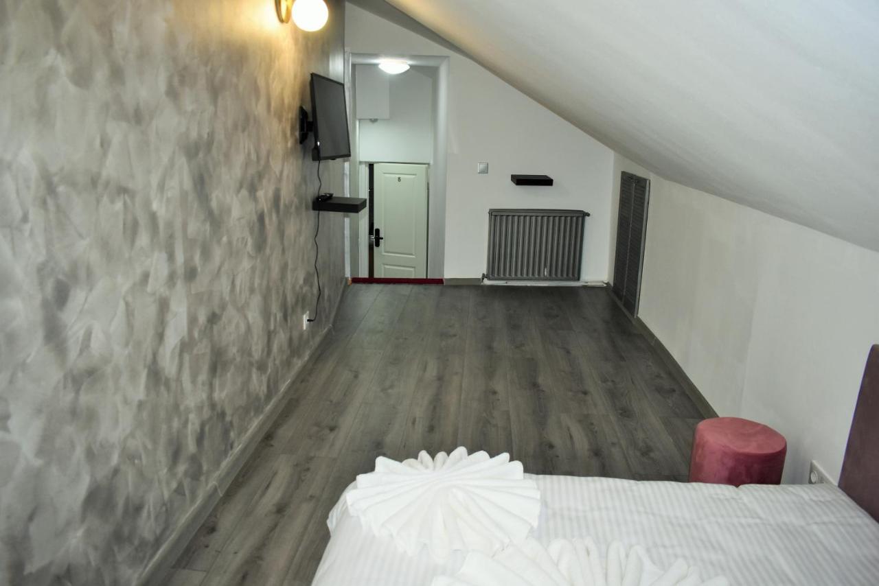 Pensiunea Ober Braşov Exteriör bild